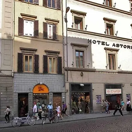 Via Panzani Near The Train Station Appartement Florence